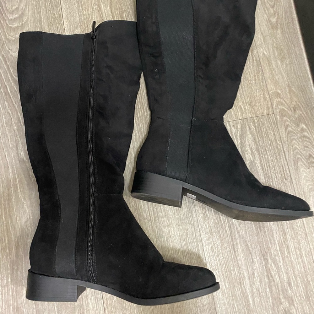 Torrid knee high boots